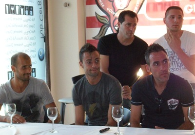 Mikel Rico, Benítez y Abel estuvieron en la ceremonia final del torneo