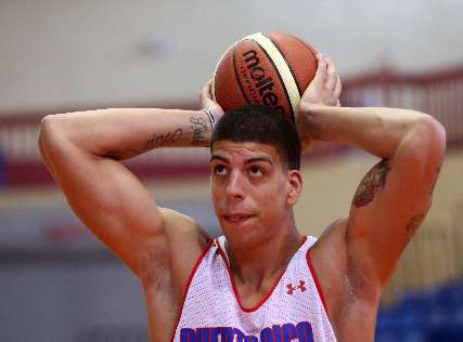 Ángel García, que ha firmado por una temporada, podrá debutar en Mallorca