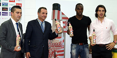 El Granada CF contará también con una bebida oficial (JOSE VELASCO)