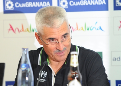 Fabri, durante una rueda de prensa en `Los Cármenes`. (BALDOMERO)