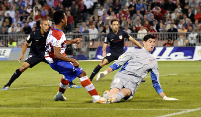 El Granada CF visita a un equipo de `su` Liga particular (BALDOMERO)