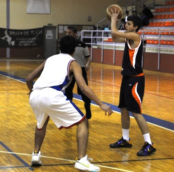 Sergio Valdeolmillos realizó un gran partido