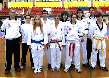 Representación granadina del club Song Chan Ho (GRJ)
