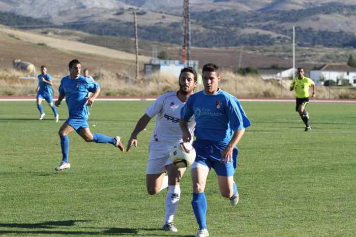 Lance del juego entre Ronda-Arenas