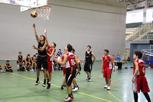 El equipo cadete no pudo superar al Almuñecar