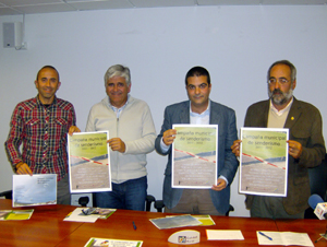 Representantes municipales durante la presentación de la campaña