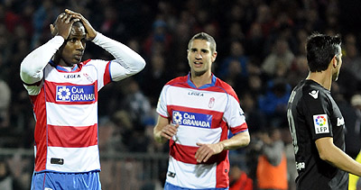 Ighalo y Geijo, durante un momento del partido (BALDOMERO)