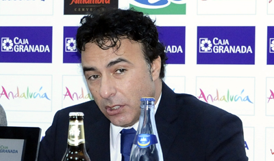 Quique Pina, durante la rueda de prensa (J. M. BALDOMERO)