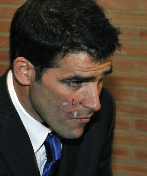 El auxiliar no tuvo que recibir puntos de sutura (LAOPINIONDEGRANADA.ES)