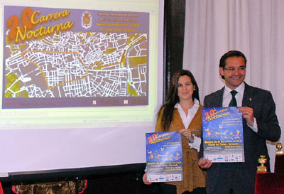 Un momento de la presentación de la prueba en el Ayuntamiento de Granada