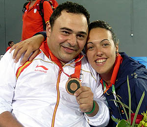 Manolo Martín junto a su actual entrenadora