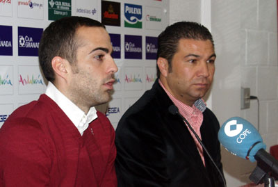 Cordero (derecha) junto a Borja Gómez (JOSÉ VELASCO)