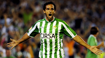 El paraguayo Roque Santa Cruz es una amenaza arriba (ARCHIVO)