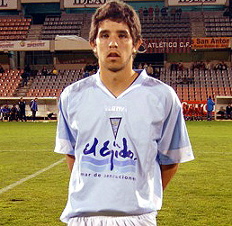 Juanma con la camiseta del Polideportivo Ejido
