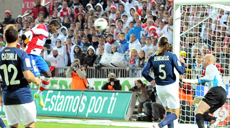 Odión Ighalo vuelve a marcar por segunda jornada (J. M. BALDOMERO)