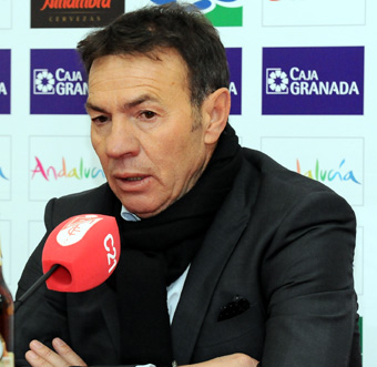 Abel Resino durante la rueda de prensa (J. M. BALDOMERO)