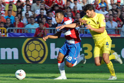 Uche marcó el tanto de la victoria en la primera vuelta