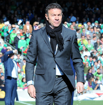 Abel, en el partido frente al Real Betis. (BALDOMERO)