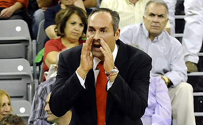 Curro Segura dirigirá su último encuentro como técnico nazarí