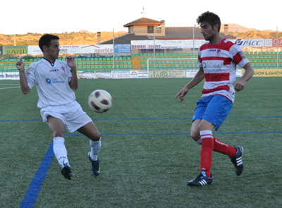 Javi Pérez junto a Toni en la primera vuelta