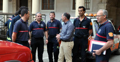 Los bomberos han ideado una original forma de celebrar la festividad de su patrón
