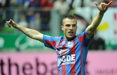 Mollo celebra un gol conseguido con la camiseta del Nancy francés