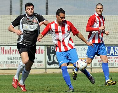El Arenas de Armilla sufrirá para mantener la categoría (BALDOMERO)