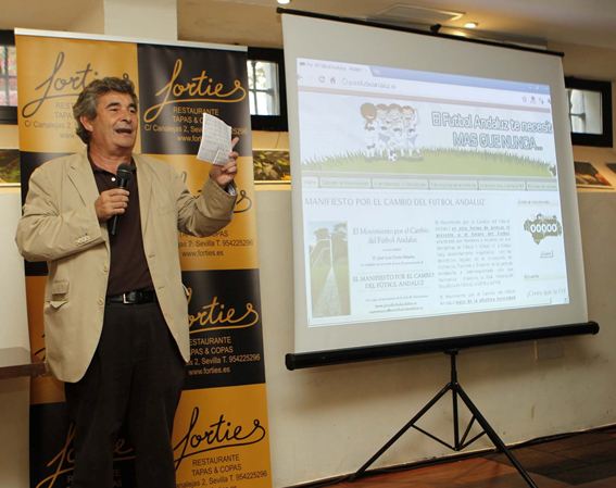 José Luis Girón, miembro de la plataforma Movimiento por el Cambio del Fútbol Andaluz