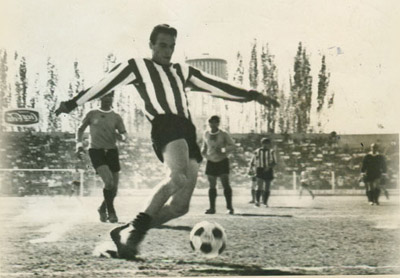 Juan Echecopar en su etapa como futbolista (ARCHIVO)