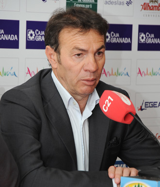 Abel Resino, durante una rueda de prensa. (BALDOMERO)