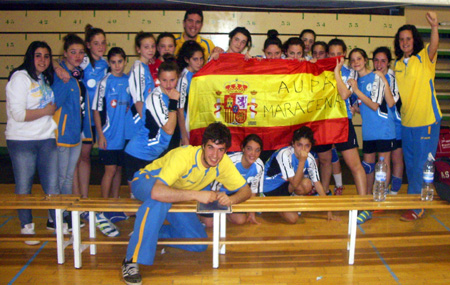Equipo femenino infantil de Maracena en el Cadeba 2012 (GRJ)