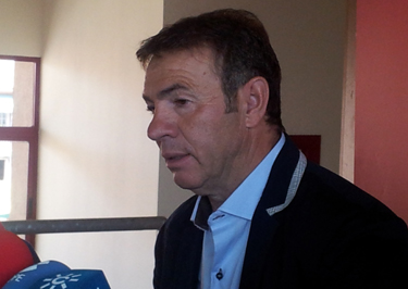 Abel Resino, durante la rueda de prensa previa al partido. (GRJ)