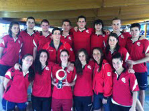 El equipo granadino universitario de natación