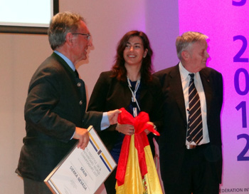 ienda entre Gean-franco Kasper (FIS) y Eduardo Roldán (RFEDI)