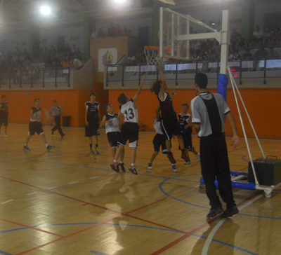 Carmelo destiló un gran baloncesto