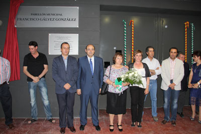 Las autoridades durante la inauguración del Pabellón