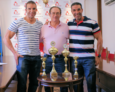 Juan José y Raúl López junto a Nicolás Martín (Centro)