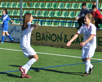 El fútbol femenino en Granada sigue creciendo