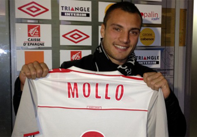 Mollo en el momento de su presentación como jugador del Nancy
