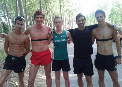 Paquillo ayer con los irlandeses y Alberto Amezcua