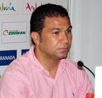 Cordero no tiene prisa por cerrar los últimos fichajes (VELASCO)