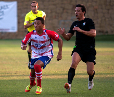 Machis en una jugada ante el Córdoba CF (DAVID HIDALGO)