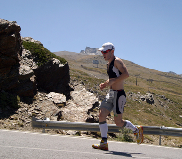 Sierra Nevada recibe a los corredores
