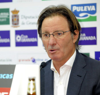 Anquela durante su comparecencia en rueda de prensa (BALDOMERO)