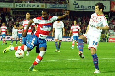 Ighalo volverá a vestir la camiseta rojiblanca una nueva temporada 