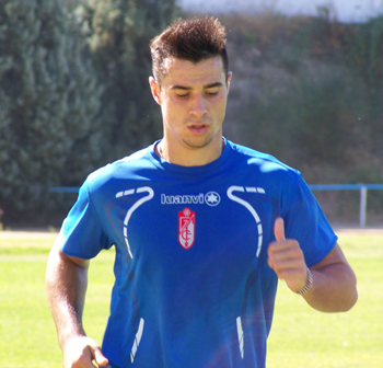 Jaime Romero realiza carrera continua durante el entrenamiento