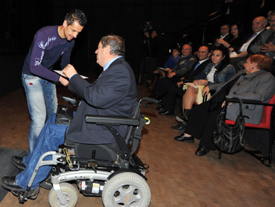 Roberto ha representado al Granada en este acto
