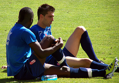Lucena y Nyom durante un entrenamiento