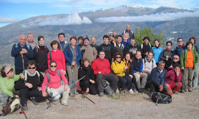 Senderistas participantes en la última ruta del año