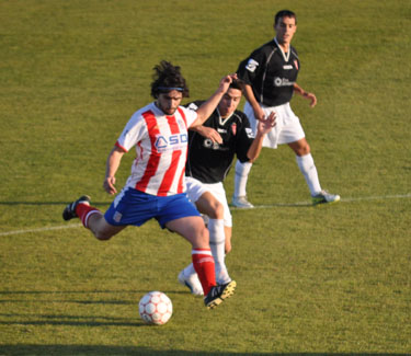 El Guadix pierde tres puntos importantes 